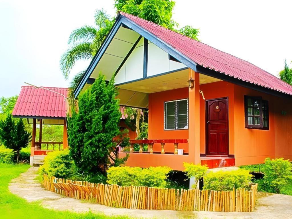 Umphangburiresort المظهر الخارجي الصورة